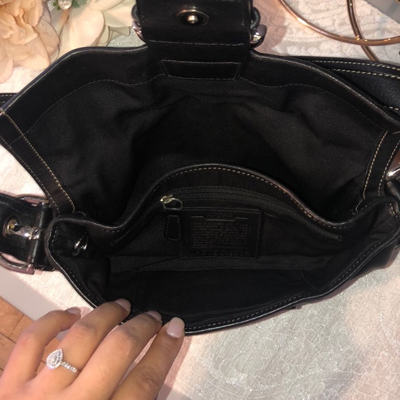 AUTHENTIC Coach Handbag - Picture 6 of 8